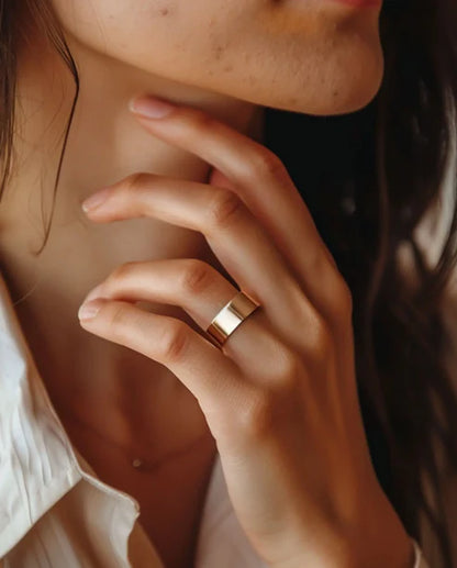 ELARA™ Balance Ring